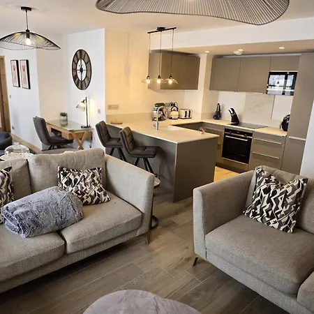 Toluvie Apartment